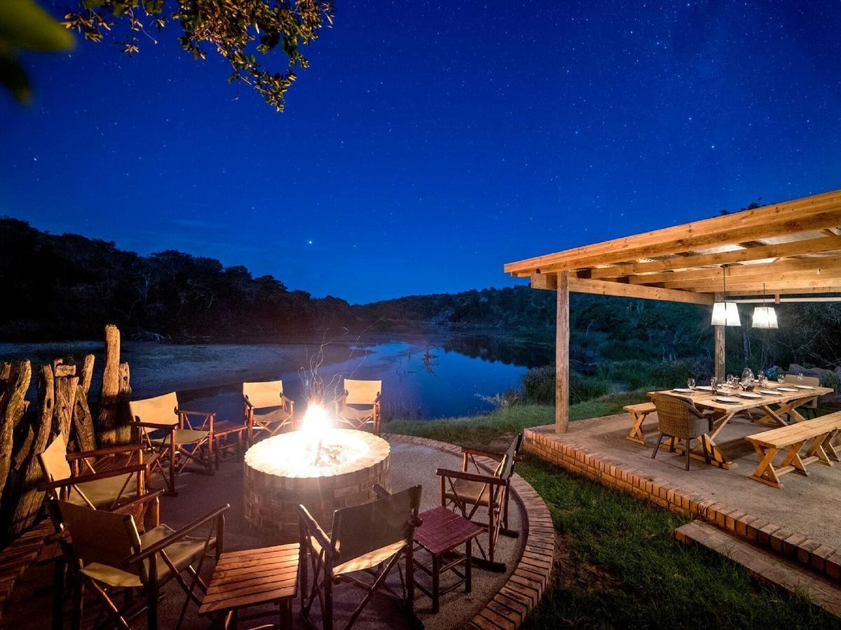 Burlington Bush Cottages By The Oyster Collection Salem Экстерьер фото